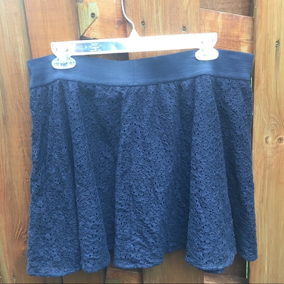 Arizona Jean Co - 1X Junior Plus Skirt - Lace - Picture 2 of 8